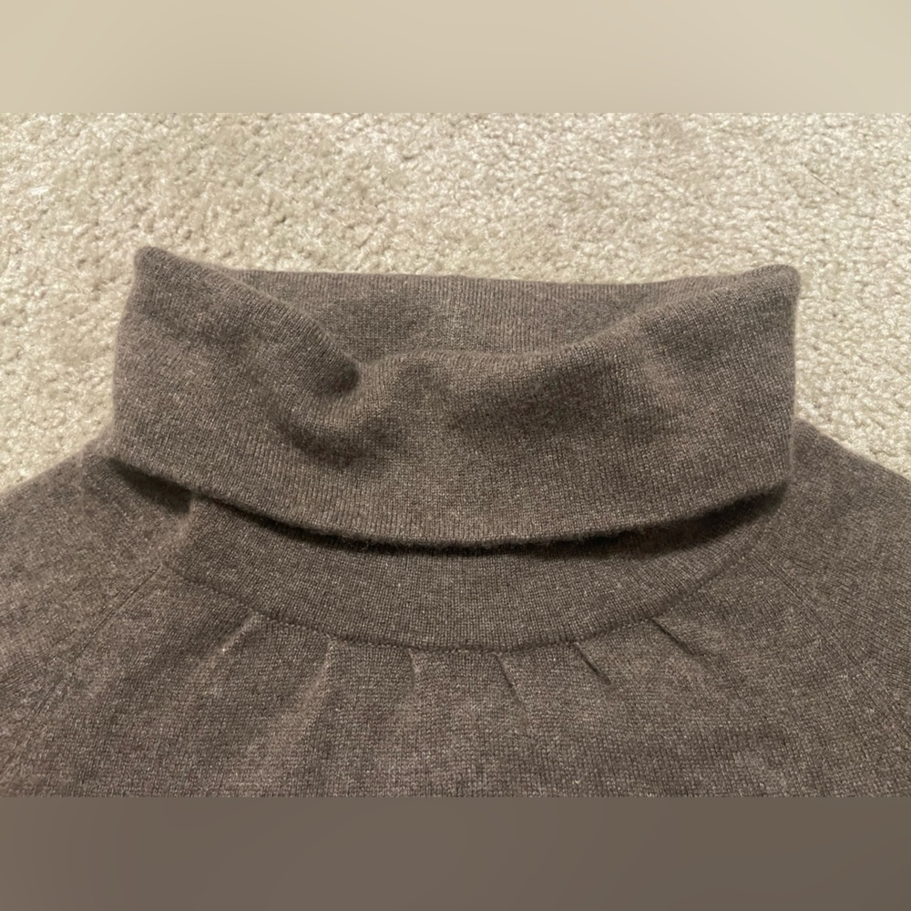 Women’s LA Made 100% Cashmere Turtleneck Short Sleeve Sweater Brown Size S - Picture 2 of 6